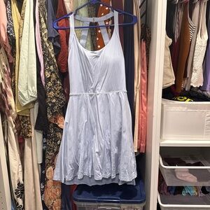 Elegant White Sleeveless Dress